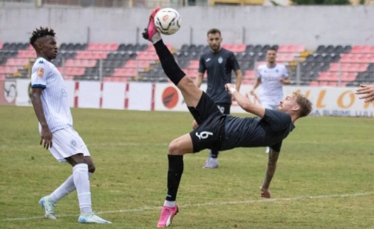 Derbi i Tiranës pa gola në Vlorë, Laçi merr fitoren e parë këtë sezon