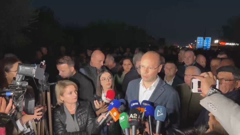 Bllokimi i rrugëve vepër penale, Kaso: Policia t’ia kujtojë edhe Ramës