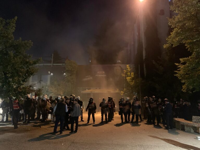 Selia e PS në skenë krim@, mbërrijnë ekspertët për të marrë provat