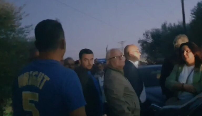 Qytetarët në hall duan të lëvizin, përplasje me mbështetësit e PD-së