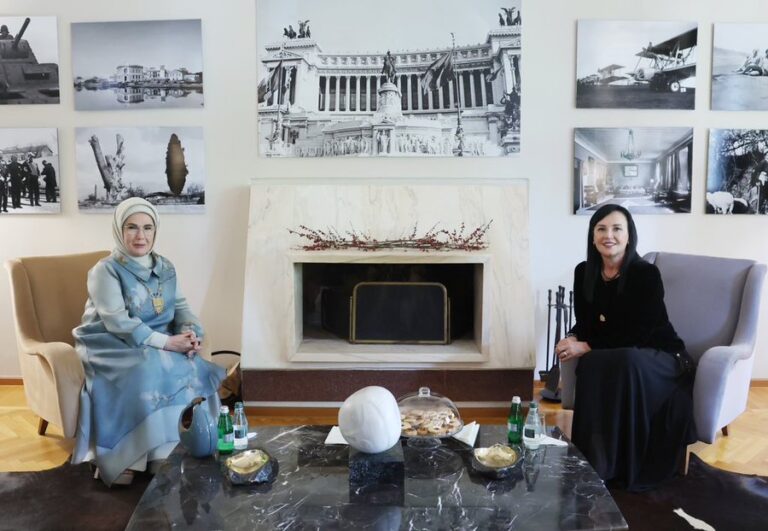 Zonja e parë e Turqisë, Emine Erdogan takohet me Linda Ramën: Forcojmë lidhjet historike dhe kulturore