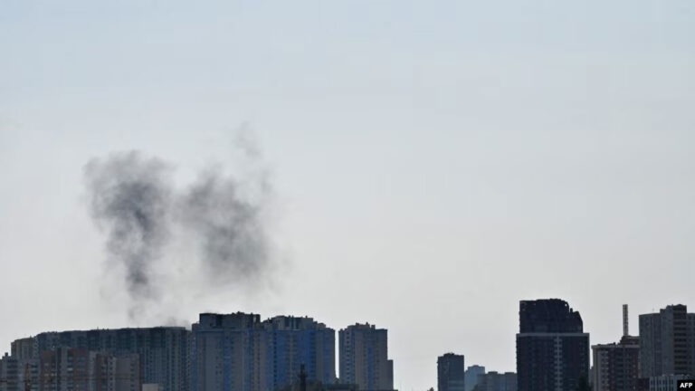 Rusia sulmon me 87 dronë dhe katër raketa, Kievin dhe qytete të tjera ukrainase