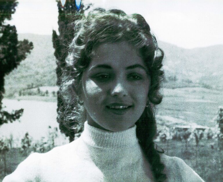Roza Anagnosti, vajza e bukurisë së kristaltë që u bë një nga ikonat e artit tonë skenik