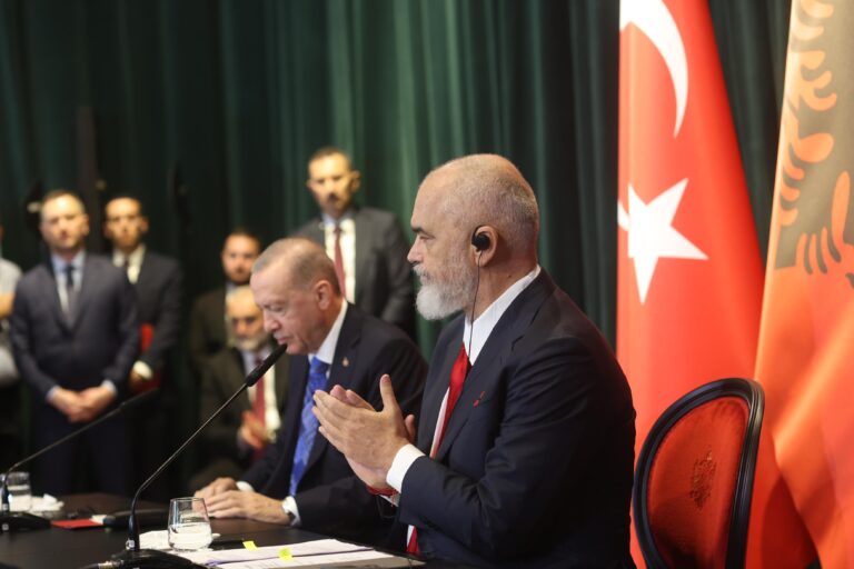 E plotë/ Deklaratat nga Erdogan dhe Rama në konferencën e përbashkët