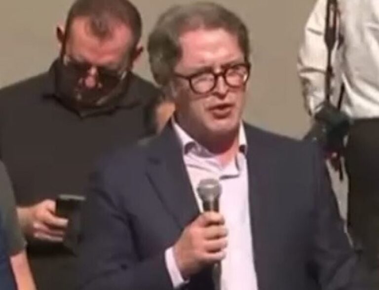 Deputeti Alizoti i drejtohet Berishës: Doktor ndaje mendje, Rama nuk mundet me xhiro në Bulevard