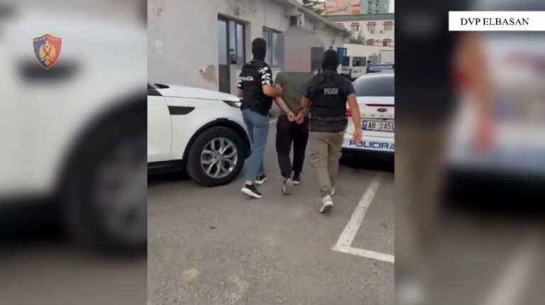 Arrestohet në Belsh i shpallur në kërkim për trafik në Itali