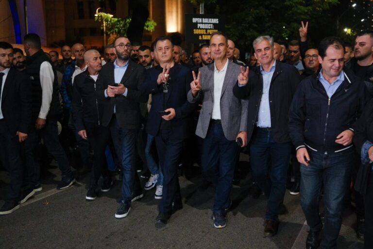 Procedimi nga policia, Noka: Nuk ka paqe politike deri në krijimin e qeverisë teknike