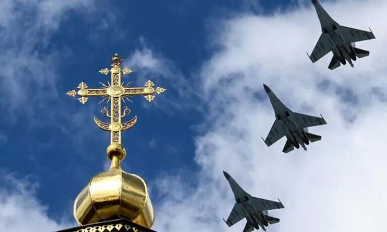 F-16 ukrainas rrëzon bombarduesin supersonik rus Su-34