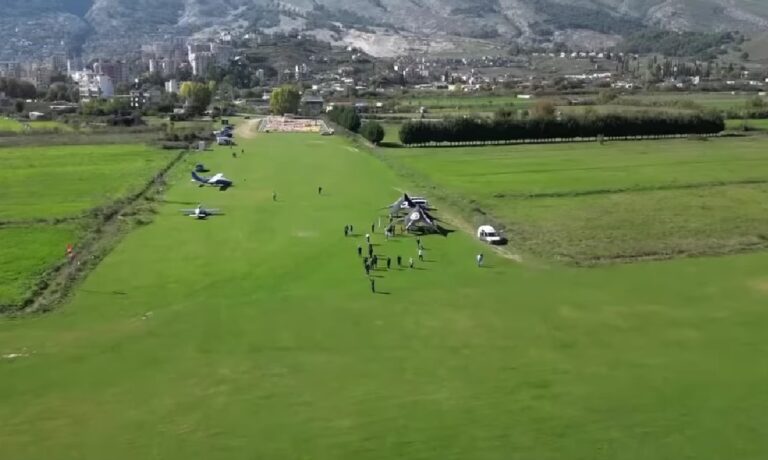 Ministrja e Turizmit ndan pamjet: 6 fluturime direkte nga Italia në aerodromin e Gjirokastrës
