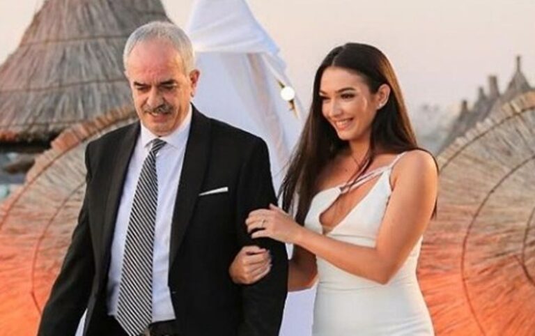 ”Ma bëre shpirtin copë”, Jonida Vokshi humb të atin