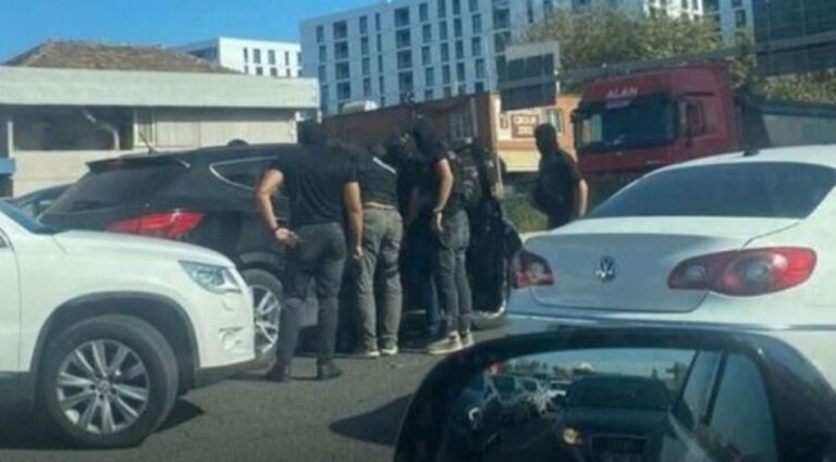 I rrethuar nga agjentët e BKH-së, momenti kur Meta u arrestua në rrugë
