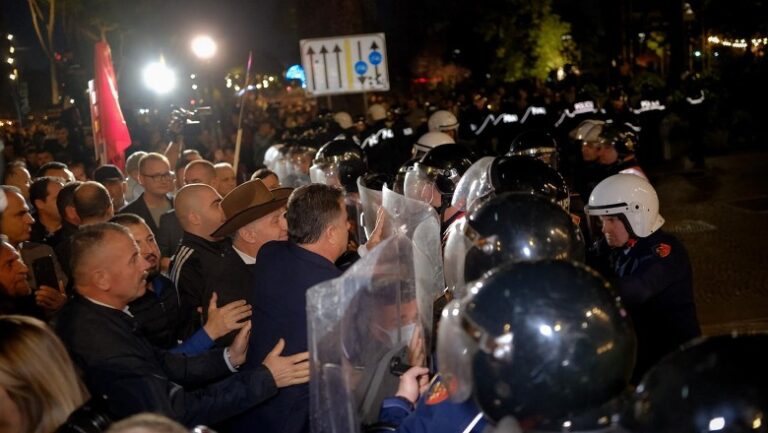 Policia plan masash për protestën e opozitës: 30 minuta para nisjes do të…
