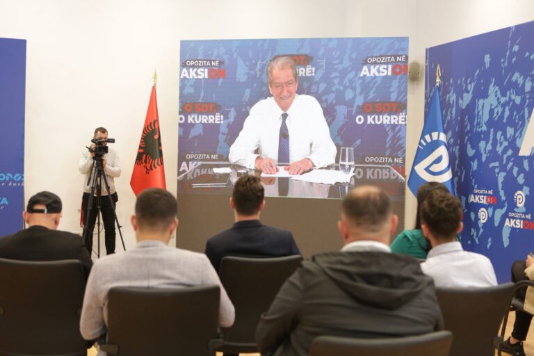 Berisha për drejtuesit e rinj të policisë: Emrat po i zgjedhin bandat