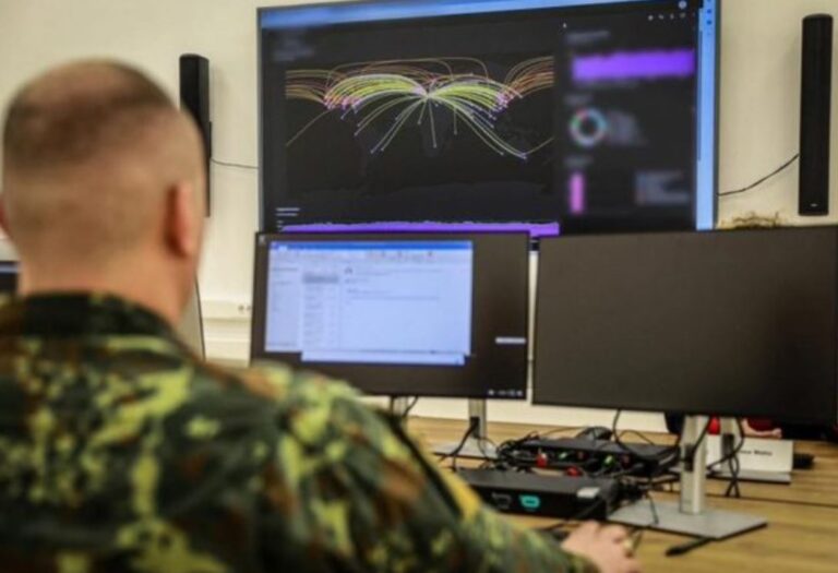 Rriten pagat për Forcat e Armatosura deri në 70 mijë lekë plus. Këto janë kategoritë që përfitojnë