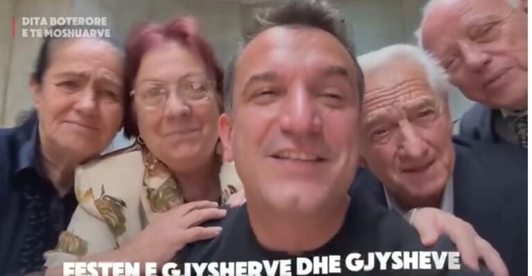 Veliaj uron gjyshërit dhe gjyshet me një video të veçantë: Nga 1 janari, do udhëtojnë falas me autobus në Tiranë