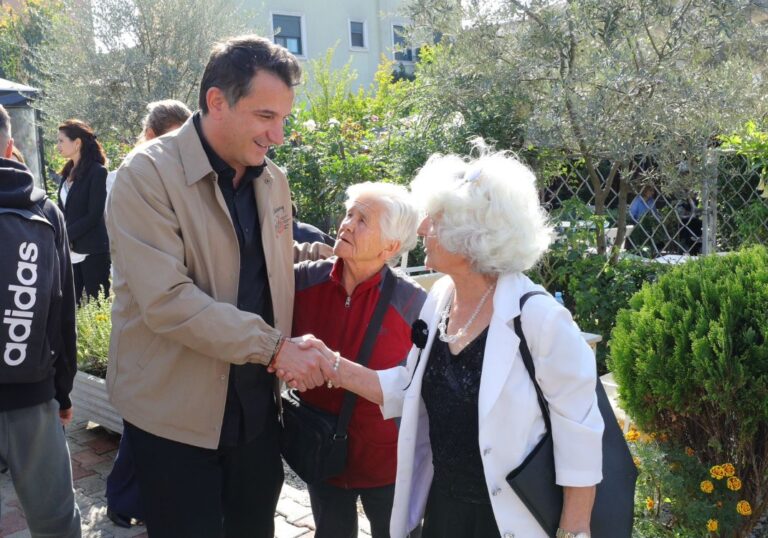 Veliaj me pensionistët e Njësisë 1: Reforma për sigurimet shoqërore, hap rrugën për pensione më dinjitoze