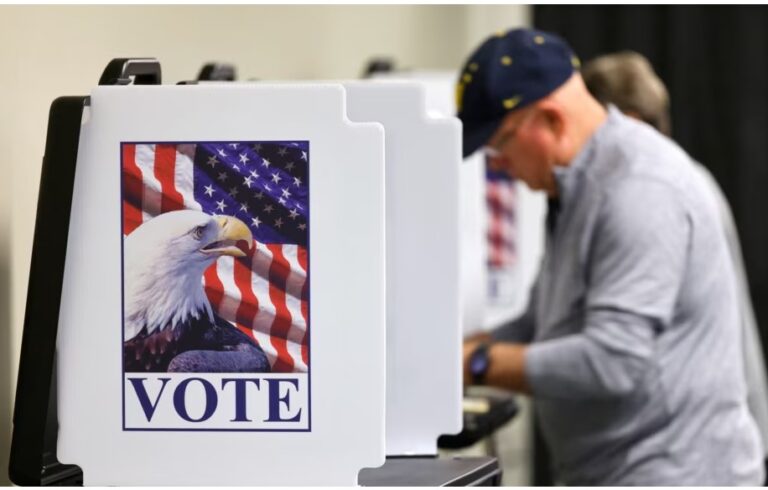 Rreth 25 milionë amerikanë hedhin votën në shtetet e pavendosura