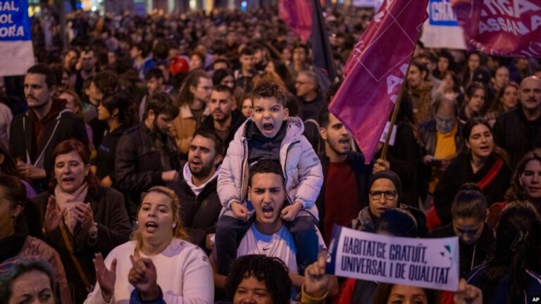 Në Barcelonë protestohet kundër rritjes së çmimeve të qirasë