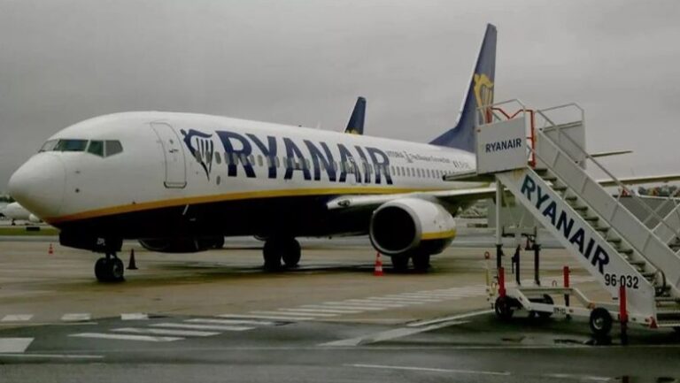 Pasagjeri humb jetën në avionin e Ryanair, ishte nisur nga Tirana