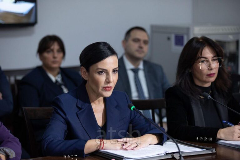 Ndërtimi i bazës së NATO-s në Porto Romano, Balluku: Puna është në një fazë të avancuar