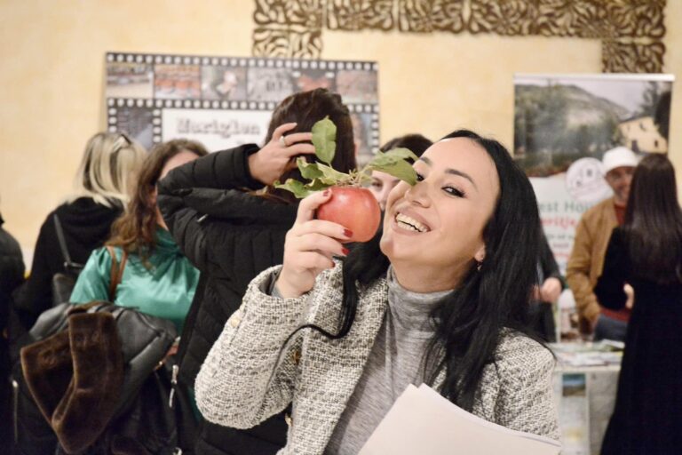 “Shije dhe Traditë” dedikuar prodhuesve dhe fermerëve të Qarkut Dibër