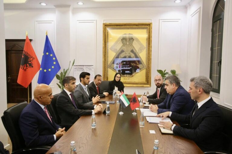 Gonxhja pret ministrin e Emirateve: Investime në sektorë strategjikë