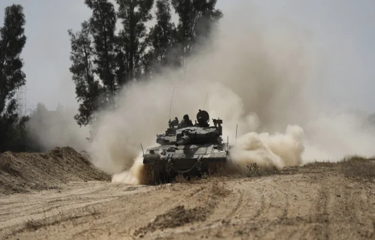Izraeli thotë se Hezbollahu ka shkelur armëpushimin, sulmon Libanin jugor