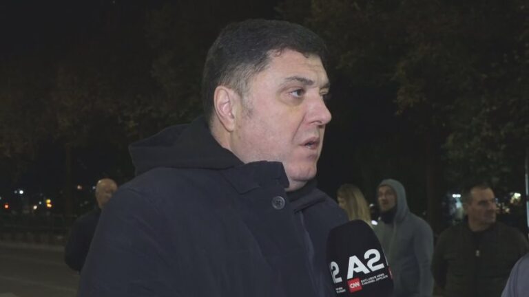 Përplasjet në protestë, Çollaku nga ”Rruga e Elbasanit”: Provokim i ashpër dhe i paarsyeshëm i policisë