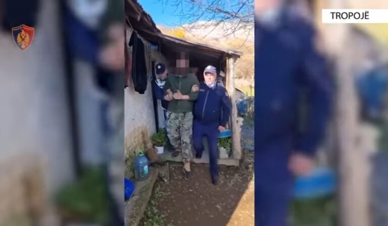 Policia e Tropojës vë në pranga autorin e dyshuar për vrasje
