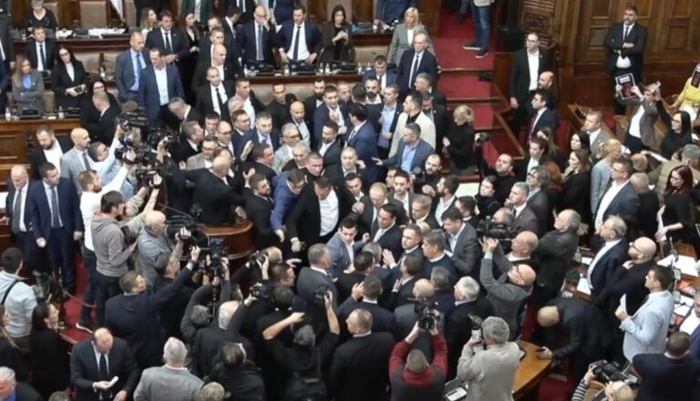 Sherr masiv mes deputetëve për buxhetin