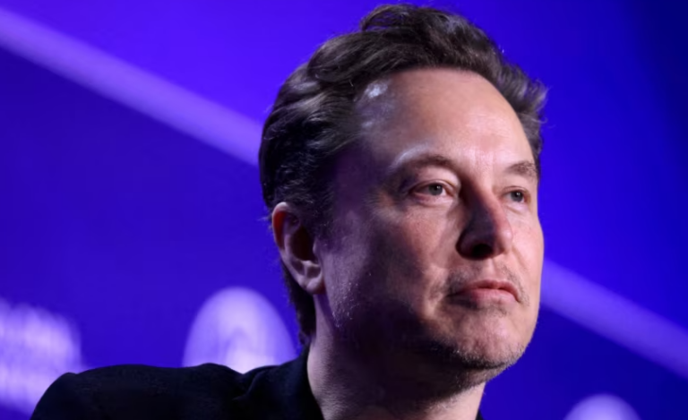 Elon Musk, kritika gjykatësve në Itali për bllokimin e dërgimit të emigrantëve në Shqipëri