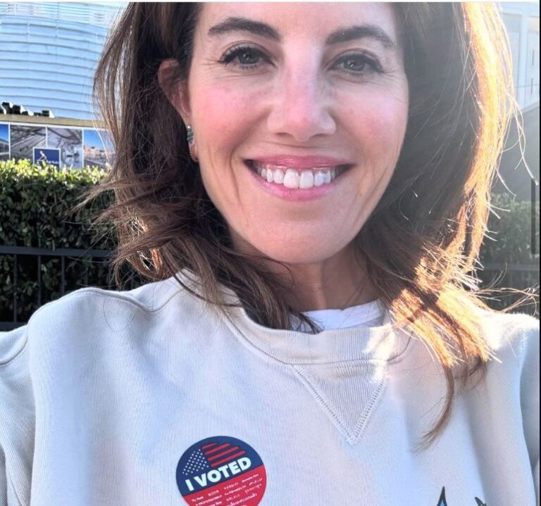 Monika Lewinsky thirrje amerikanëve: Unë e hodha votën për Harris