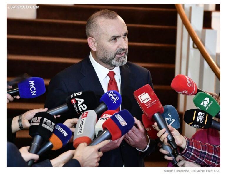 BIRN/Kompleks vilash: Transaksionet e ministrit Ulsi Manja me pronat ngrenë pikëpyetje
