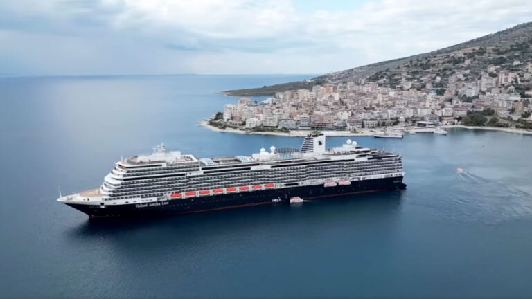 Saranda vazhdon të mbetet një nga destinacionet e përzgjedhur nga kroçerat dhe anijet turistike
