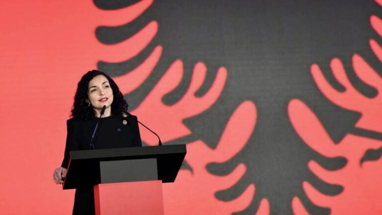 28 Nëntori, Osmani: Simbiozë e tri momenteve historike që e lartësojnë kombin tonë