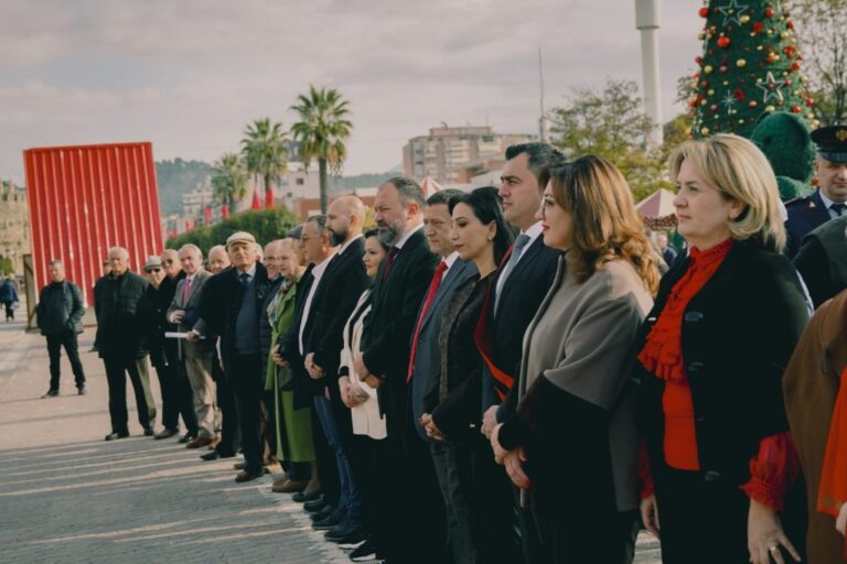 Kreu i Bashkisë Elbasan, Llatja: 28 Nëntori është simbol i lavdisë kombëtare