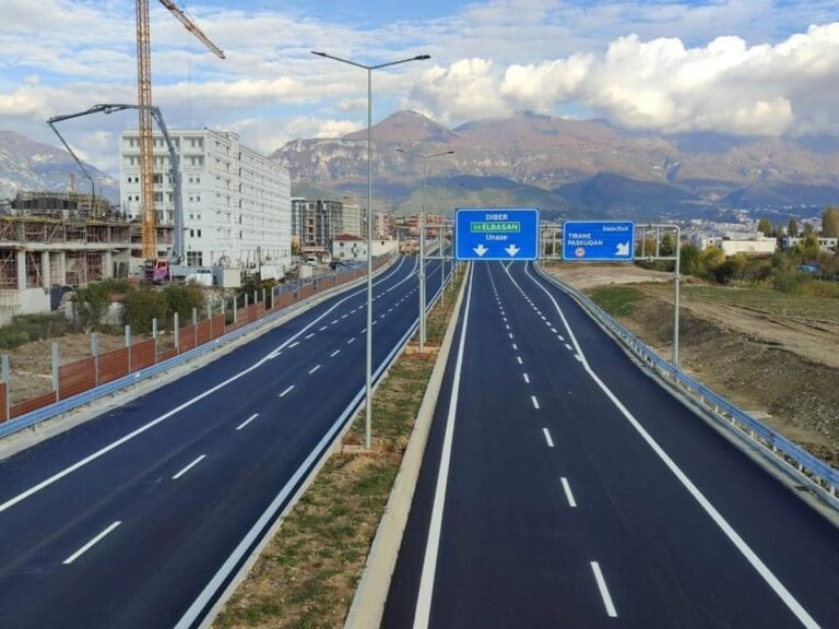 Unaza e Madhe e Tiranës drejt përfundimit (foto)