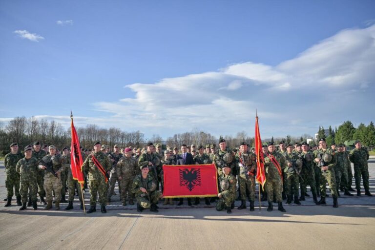 Ushtarët nisen në misionin e NATO-s në Bullgari, Vengu: Kontribut në sigurinë rajonale