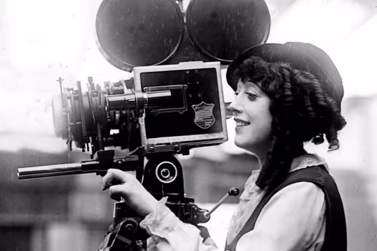 Mabel Normand, ikona e epokës së artë të filmave pa zë, shembulli frymëzues për gratë në kinematografi