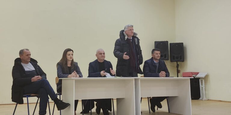 Gjekmarkaj me demokratët në Rrëshen: Qeveria ka braktisur veriun, e dëshmoi me buxhetin e vitit 2025