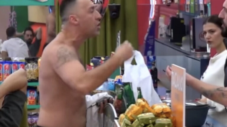 “O bisha, o gangster”/ Plas keq mes G-Banit dhe Bernardit: Të kanë rënë puplat…