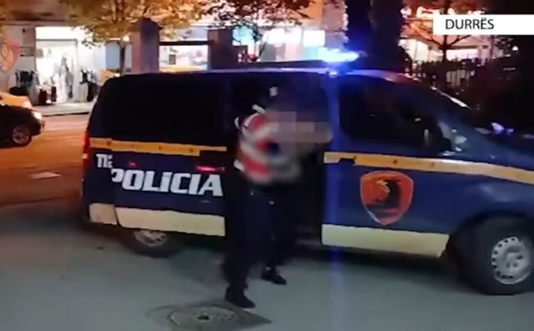 Durrës, operacioni policor “Zona”, arrestime në flagrancë dhe sekuestrimin e dhjetëra dozave të dyshuara si lëndë narkotike