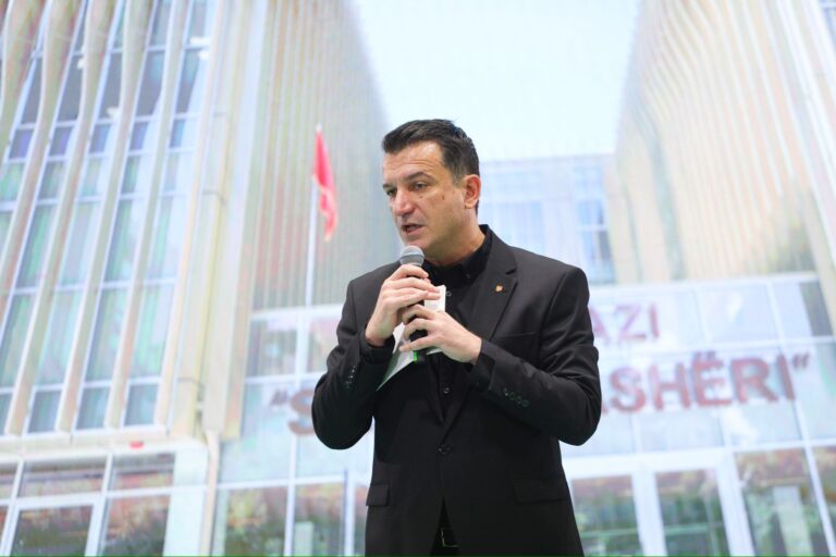 Buxheti 2025/ Veliaj: Nisim ndërtimin e 5 shkollave të reja. Qendra të reja për autizmin dhe shërbime për të moshuarit