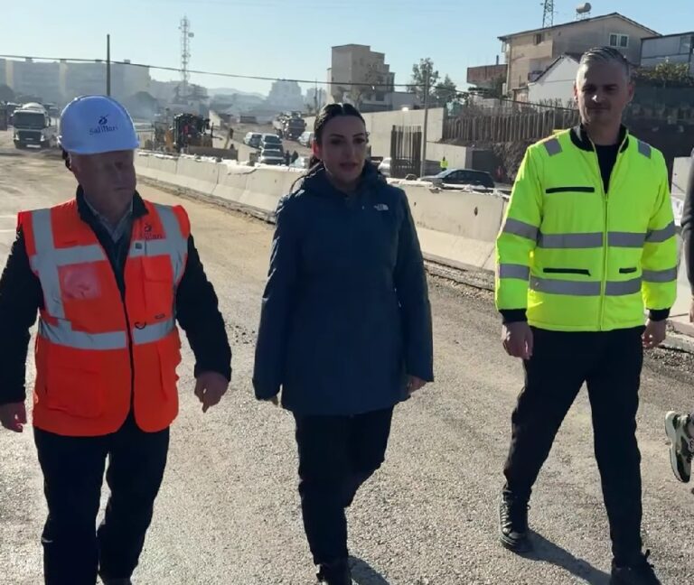 Balluku: Unaza e Madhe hapet më 31 dhjetor