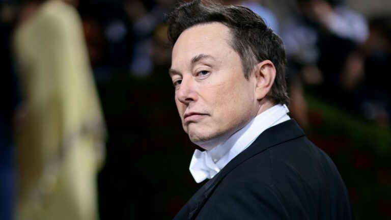 Elon Musk arrin pasuri rekord, i pari në botë që kalon këtë shifër