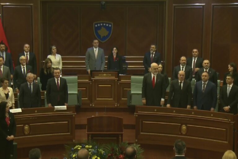 Shqipëri-Kosovë mbledhin parlamentet në një PARLAMENT!