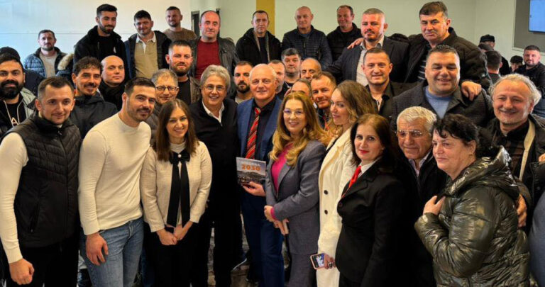 Benet Beci, takim me shkodranët e komunitetit shqiptar në Pistoia