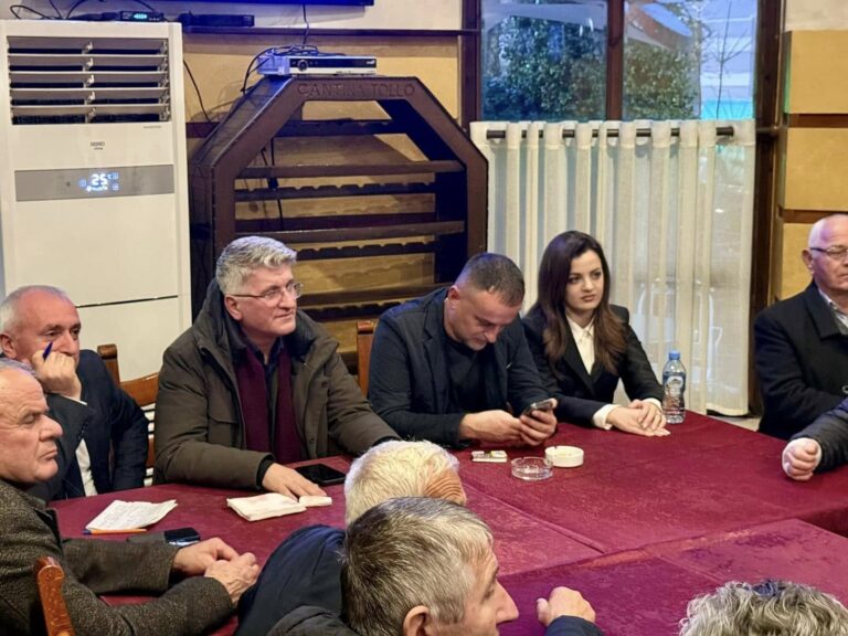 Agron Gjekmarkaj: Berisha pensionistëve do ua bëjë të ardhmen më të mrekullueshme!