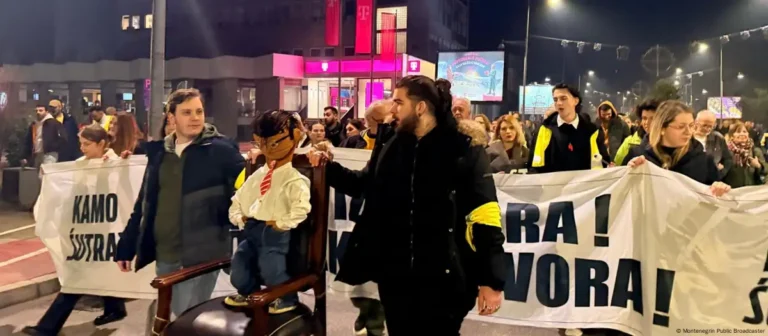 “Kamo Śutra” organizon protestën e tretë të radhë në Podgoricë, pas tragjedisë në Cetinje