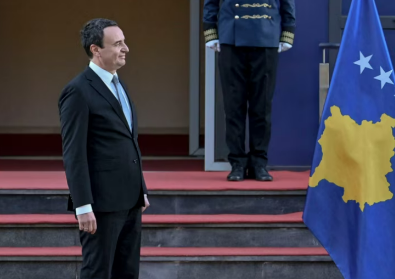 Radio “Europa e Lirë”: Edhe sa mund ta shpërfillë kryeministri Kurti, Prokurorinë Speciale? Prokuroria mund ta marrë me forcë…